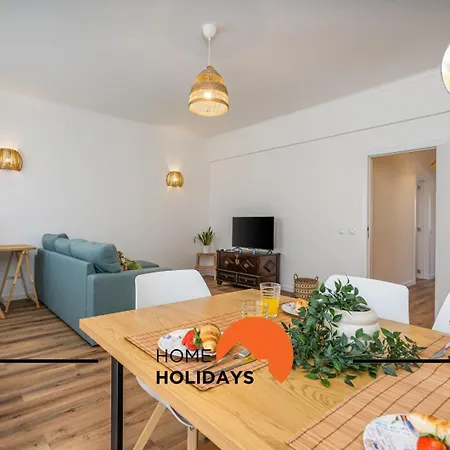 #281 Families Only -telecomunicacoes Holidays Апартаменты *